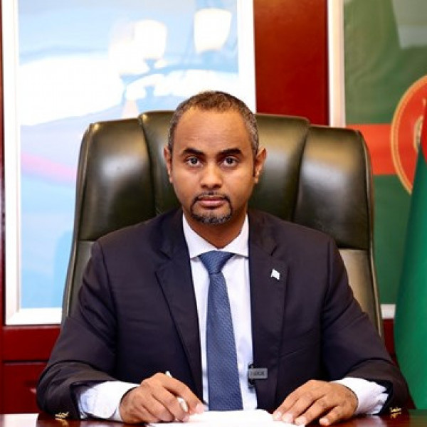 Somalia Defence Minister admits US-trained Danab officers sold food rations - Vimarsana News
