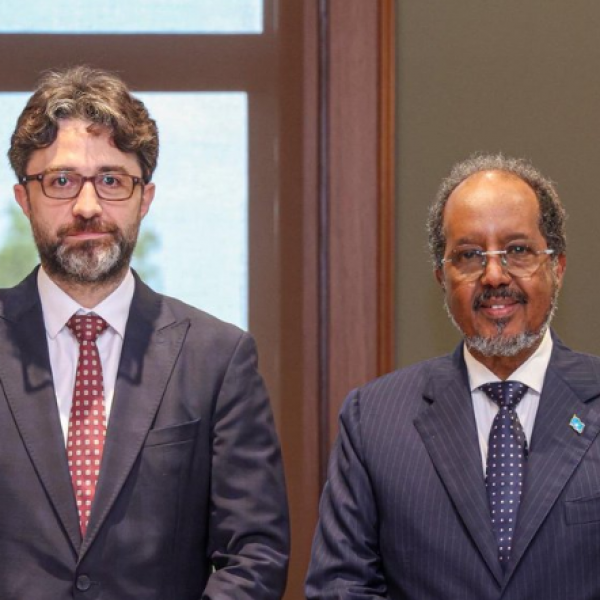 Somalia: Hassan Sheikh meets Turkish ambassador as his mandate expires, talks collapse